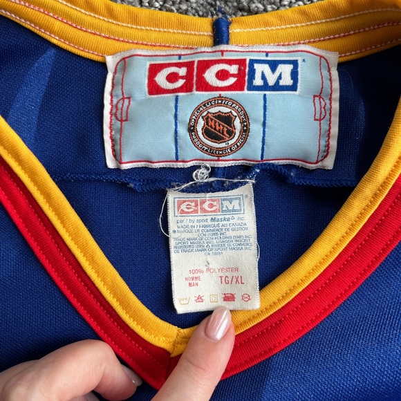 Vintage NHL St. Louis Blues Jersey - Picture 4 of 5